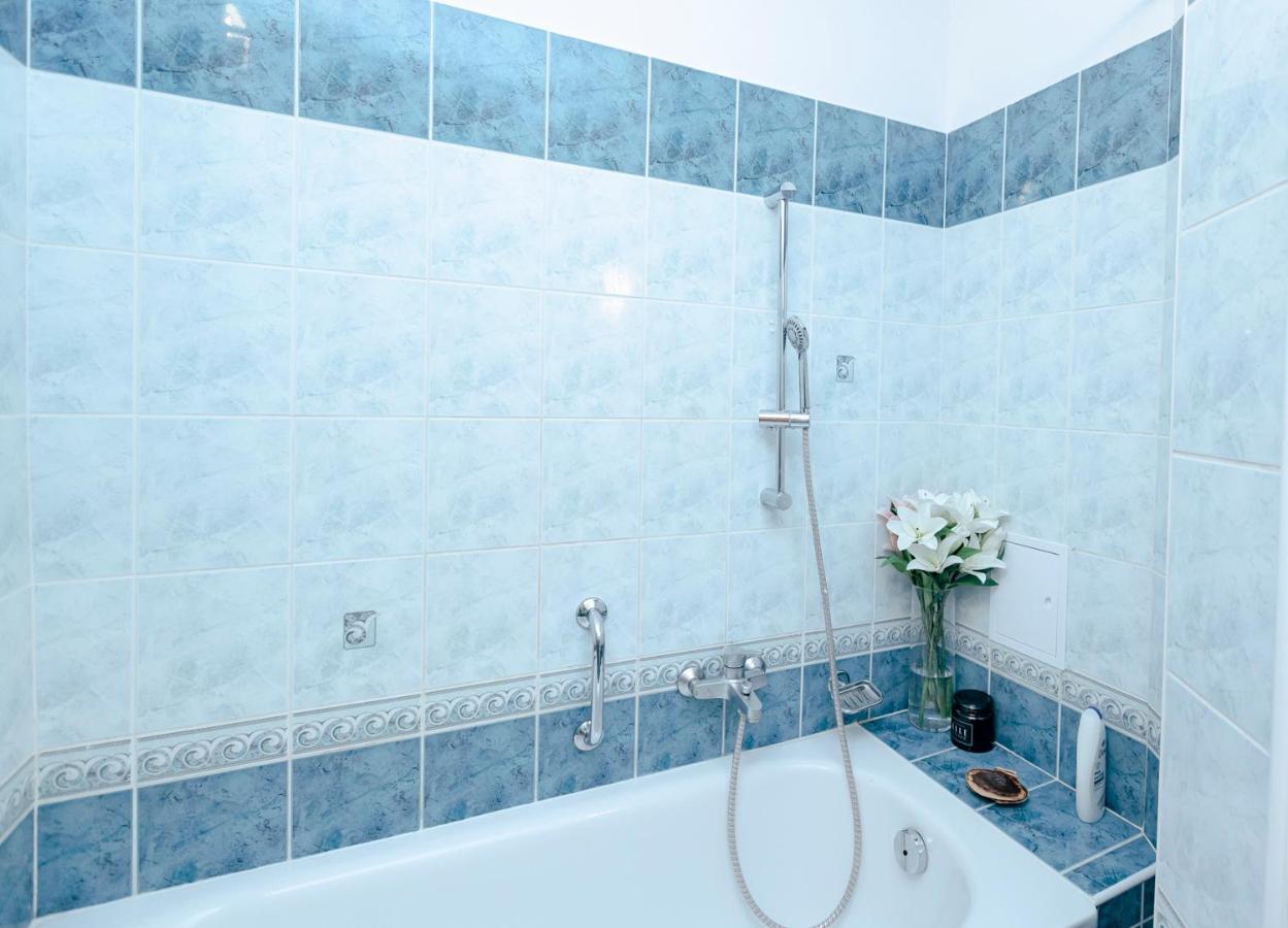 Wilcza 3 Blue - 260 Metrow Od Ambasady Usa - Better Rental Βαρσοβία Εξωτερικό φωτογραφία